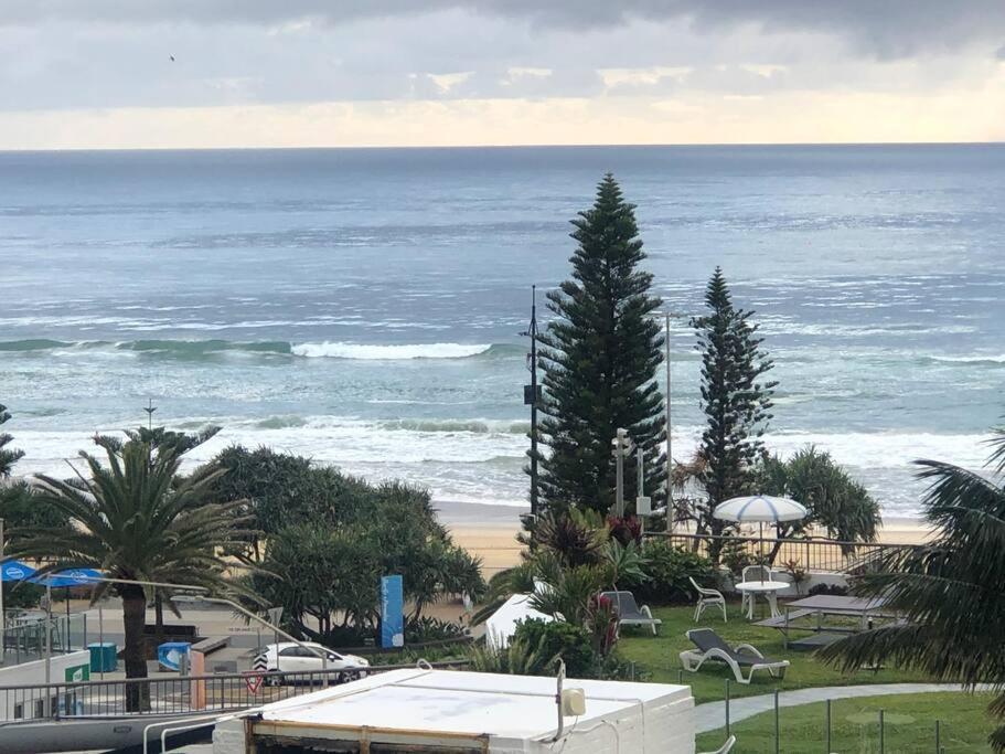 골드코스트 Fabulous Sea Views In The Heart Of Surfers 아파트 외부 사진